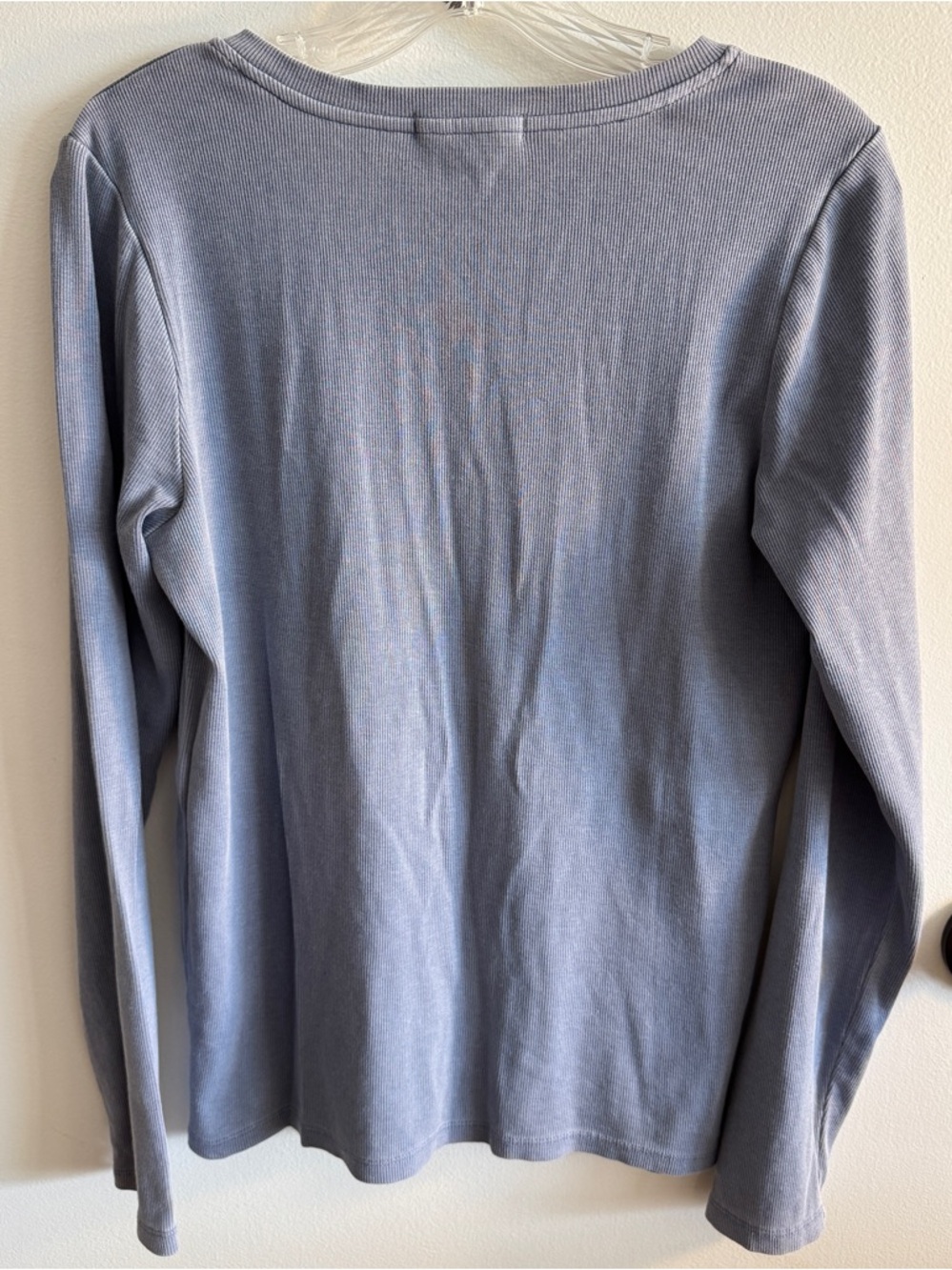 Marine Layer Women’s Dusty Blue Long Sleeve Henley Size L Coastal Preppy - Picture 6 of 6